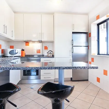 דירה Marina Apartment